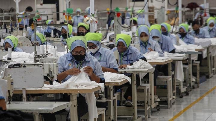 Industri Tekstil Indonesia Tergantung pada Seutas Benang