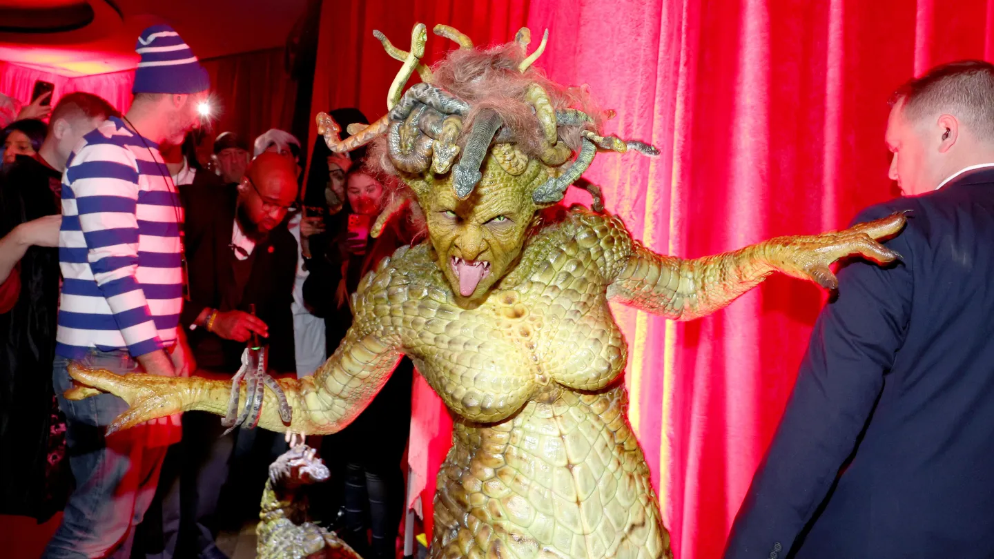 Heidi Klum Ungkap Kostum Halloween Menakjubkan Tahun Ini