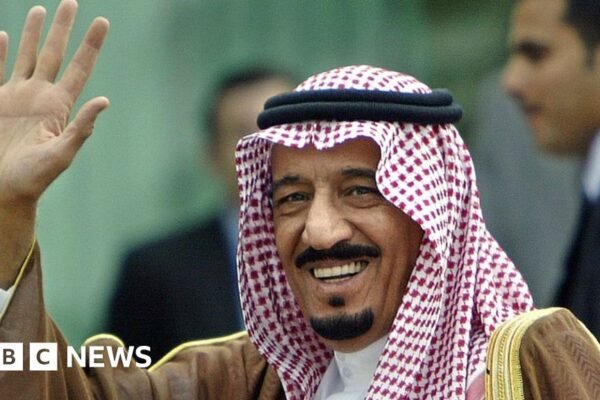 Raja Saudi kunjungi Indonesia dengan 'mobil dan rombongan'