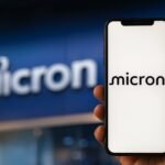 Saham Micron Technology (MU) Hari Ini, 25 November 2025: Target Tinggi di Jalan, Ledakan Memori AI, dan Aksi Harga yang Bergejolak