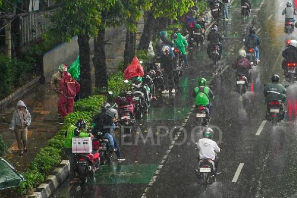 3 Berita Terpopuler Hari Ini: Indonesia Melihat Peningkatan Jumlah Pekerja Ekonomi Kreatif, Mencapai 27,4 juta pada 2025