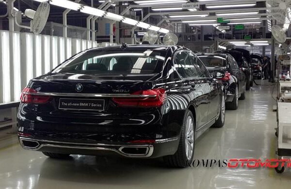 BMW 730Li Buatan Indonesia Diluncurkan