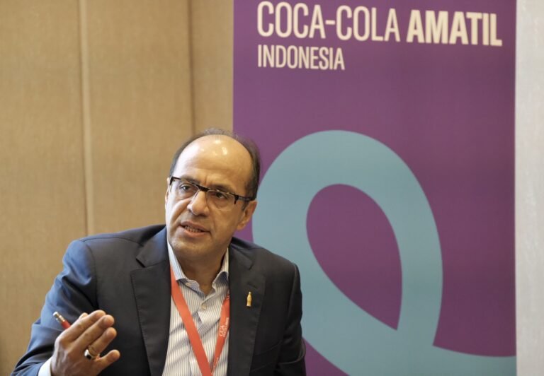 Coca-Cola akan menjual kopi panas di Indonesia.