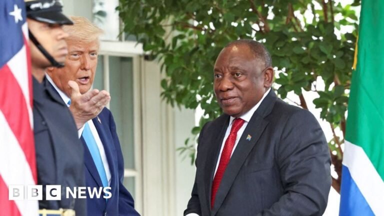 Donald Trump ingin Afrika Selatan dikeluarkan dari G20 saat negara tersebut bersiap untuk KTT dunia.