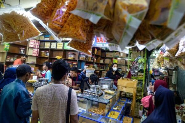 Ekonomi Indonesia Tumbuh 5,12% di Triwulan II, tetapi Pakar Menyoroti Anomali Data