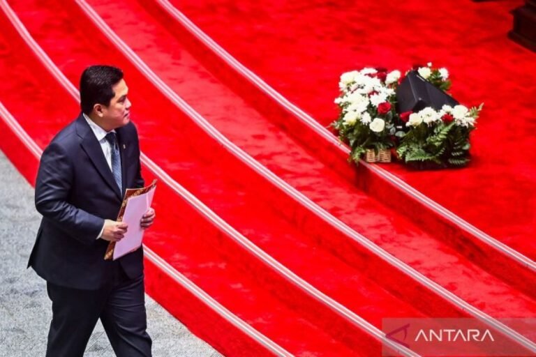 Pemerintah memacu pertumbuhan industri olahraga dengan menyusun regulasi yang mendukung