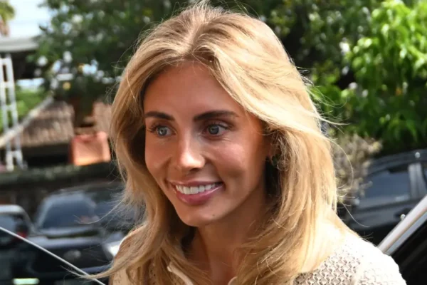 Bonnie Blue Dilarang Masuk Indonesia Selama 10 Tahun Setelah Ditangkap