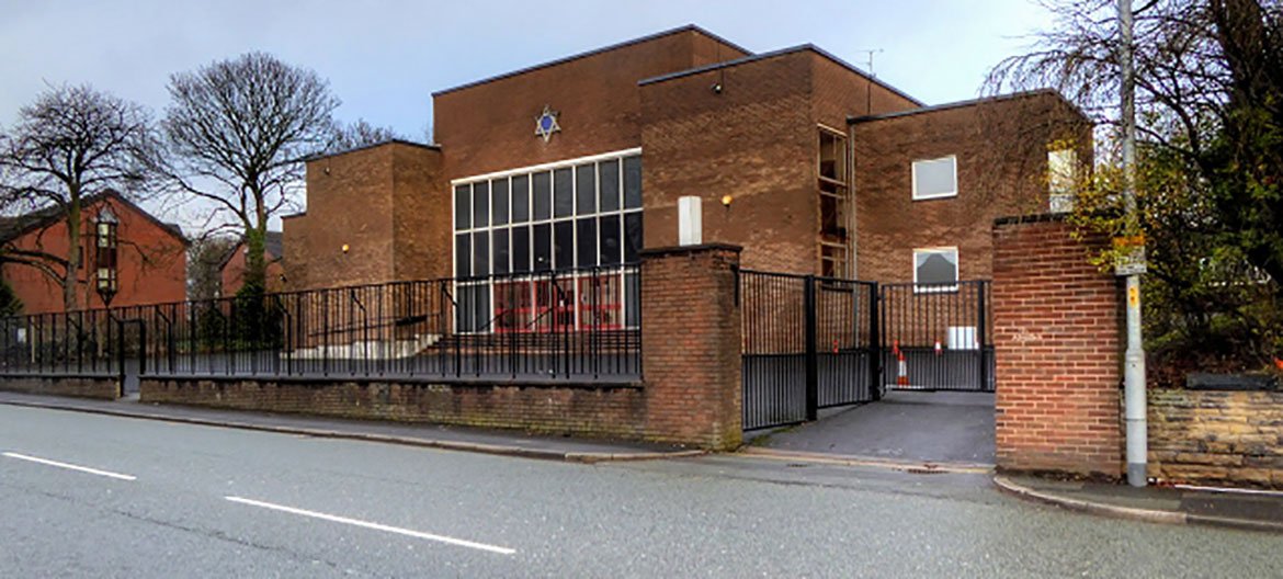 Berita Dunia Singkat: Serangan terhadap sinagoga, pelanggaran hak asasi manusia yang terus berlanjut di Suriah, serta kasus-kasus kekerasan mengerikan terhadap perempuan saat melahirkan