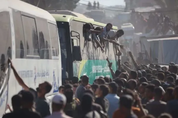 Berita Terkini: Hambatan bagi perdamaian di Gaza, Ketegangan di perbatasan Afghanistan-Pakistan, Perdana Menteri Indonesia dan Trump tertangkap mikrofon terbuka