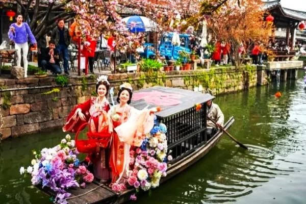 Bunga, Pasar, dan Makna: Tren Gaya Hidup Baru di Kalangan Kaum Muda Tiongkok