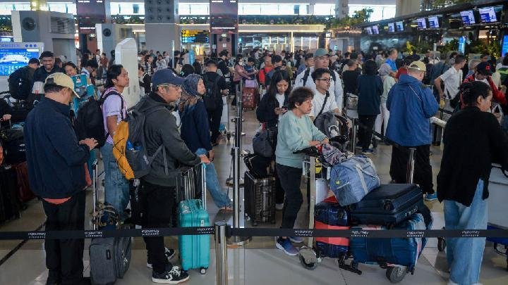 Perang Iran-AS; Bandara Soekarno-Hatta Indonesia Membatalkan Penerbangan ke Timur Tengah