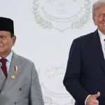 Presiden Indonesia meminta Trump untuk bertemu dengan putranya, Eric, dalam momen 'mikrofon terbuka'