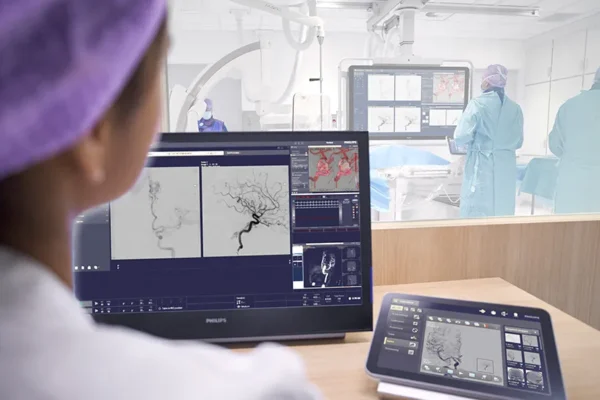 Kementerian Kesehatan Indonesia dan Philips akan menghadirkan cakupan nasional untuk sistem terapi berteknologi canggih berbasis pencitraan di Indonesia, guna memperluas akses terhadap layanan perawatan jantung, stroke, dan kanker di seluruh 38 provinsi
