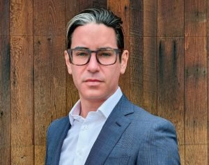 Pendiri Mica Creek Capital menjalani gaya hidup pegunungan dan meraih kesuksesan di Steamboat Springs