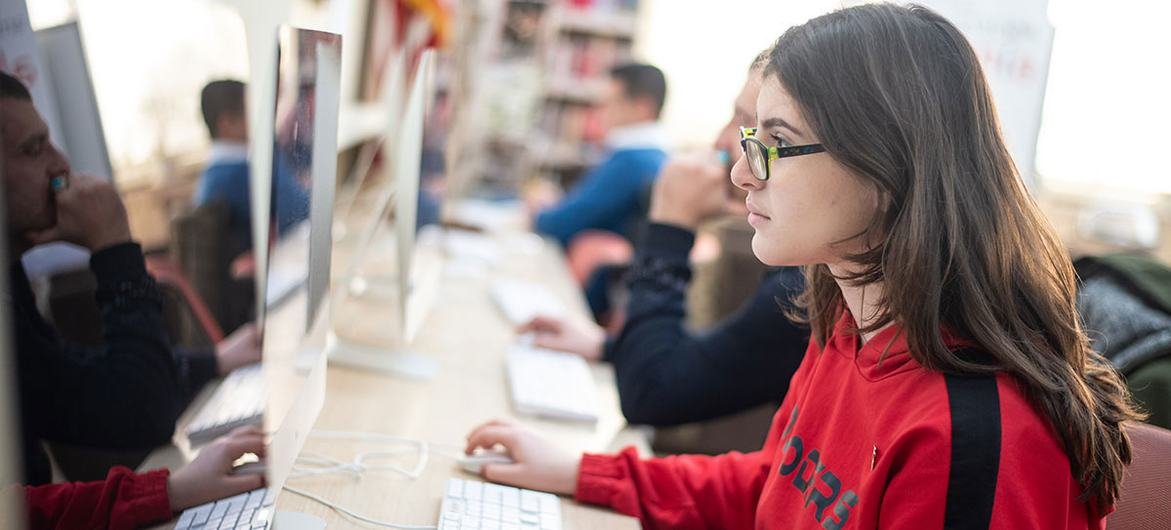 Teknologi digital menjadi sumber baru diskriminasi terhadap perempuan: Guterres