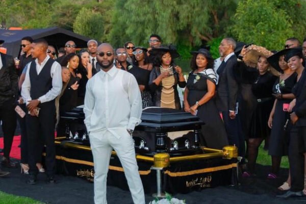 Vusi Nova kembali menjadi sorotan :: Berita Gaya Hidup