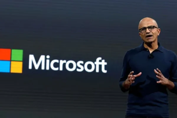 Satya Nadella mendesak karyawan Microsoft untuk berkomitmen pada pengembangan AI atau mengundurkan diri, menurut laporan
