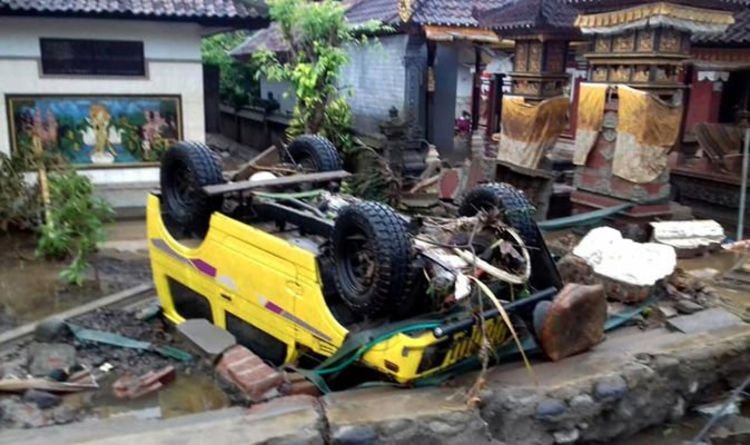 Tsunami di Indonesia: Apa yang menyebabkan tsunami di Indonesia? Apakah terjadi gempa bumi?